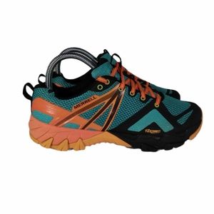 Merrell Womens MQM Flex Gore-Tex Fruit Punch Size 7